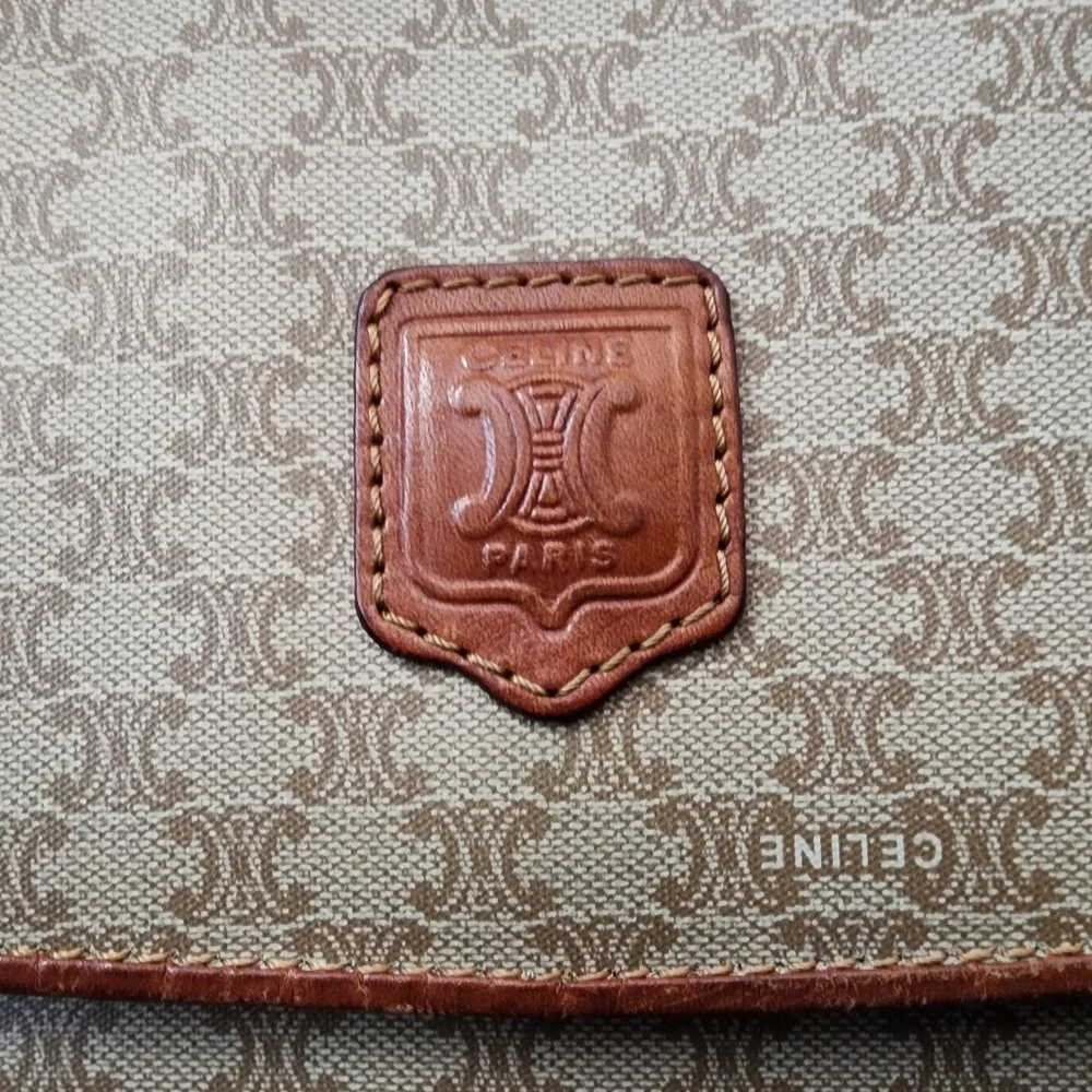 Celine Foldover Clutch Handbag - Picture 4 of 13